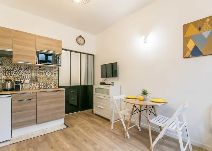 Cmg Cosy - Montparnasse Отель Париж